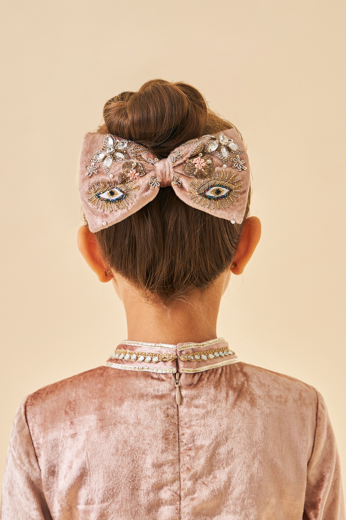 Gigi Beige Girls Embellished Bow Clip