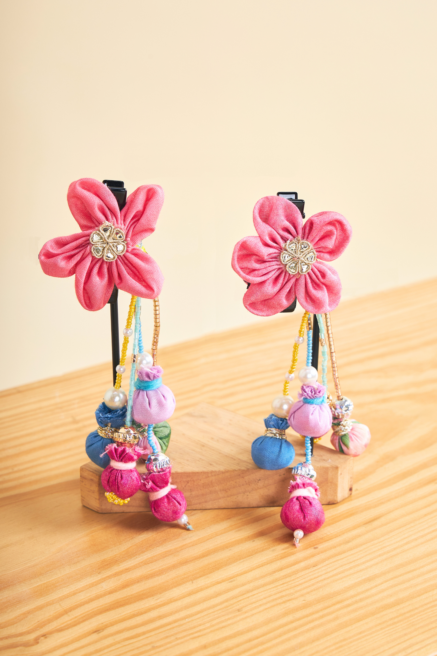 Flora Clips Set of 2