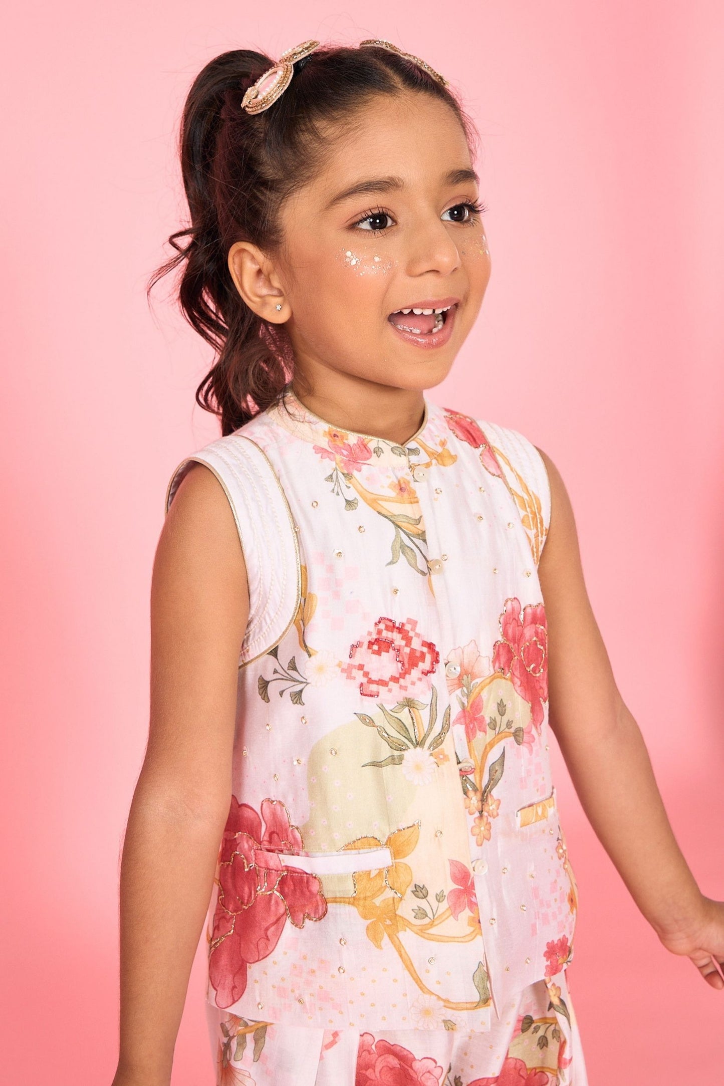 White Makrana Girls Embellished Waistcoat With Printed Skirt ( 2 Pc Set)