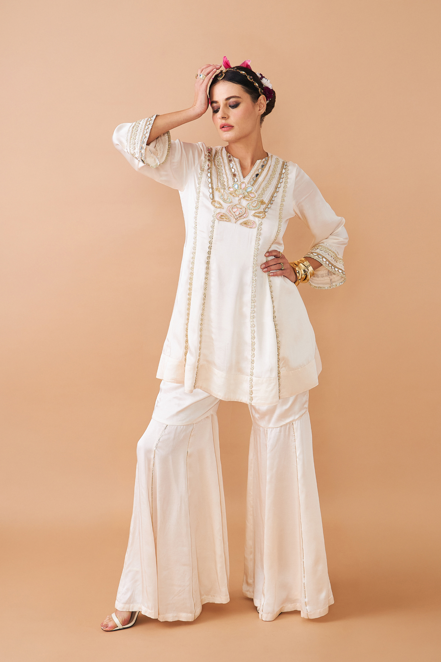 Ivora Ladies Embellished Tunic With Flared Trousers Co-ord (Set of 2pcs)