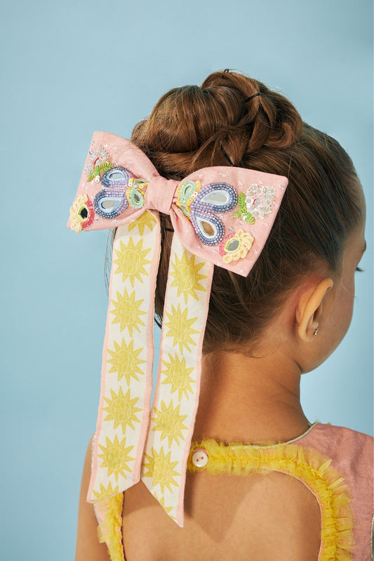 THEA PINK EMBELLISHED BOW CLIP (on kids)