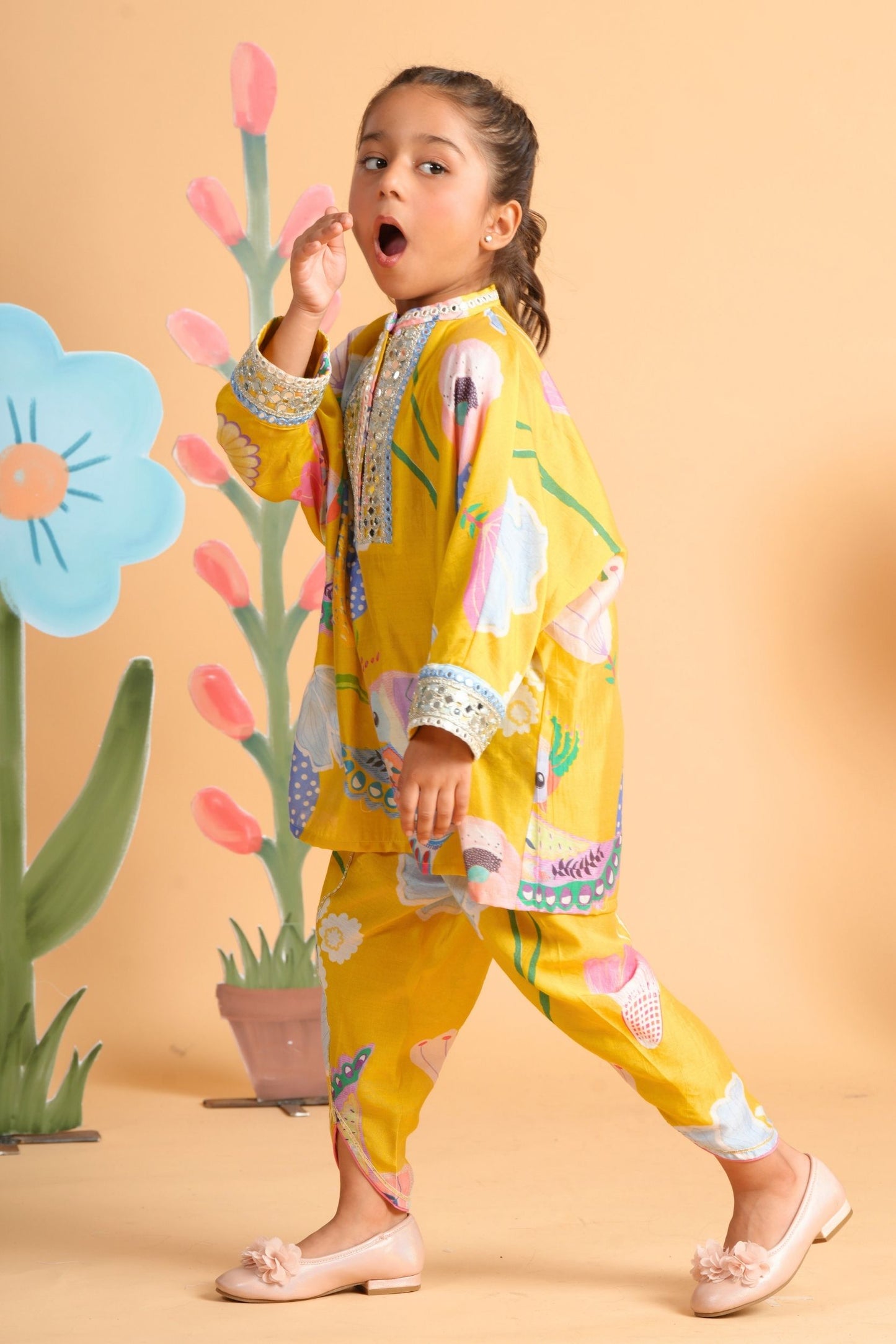 Yellow Bloom Embellished Girls Tunic With Pants (Set Of 2)