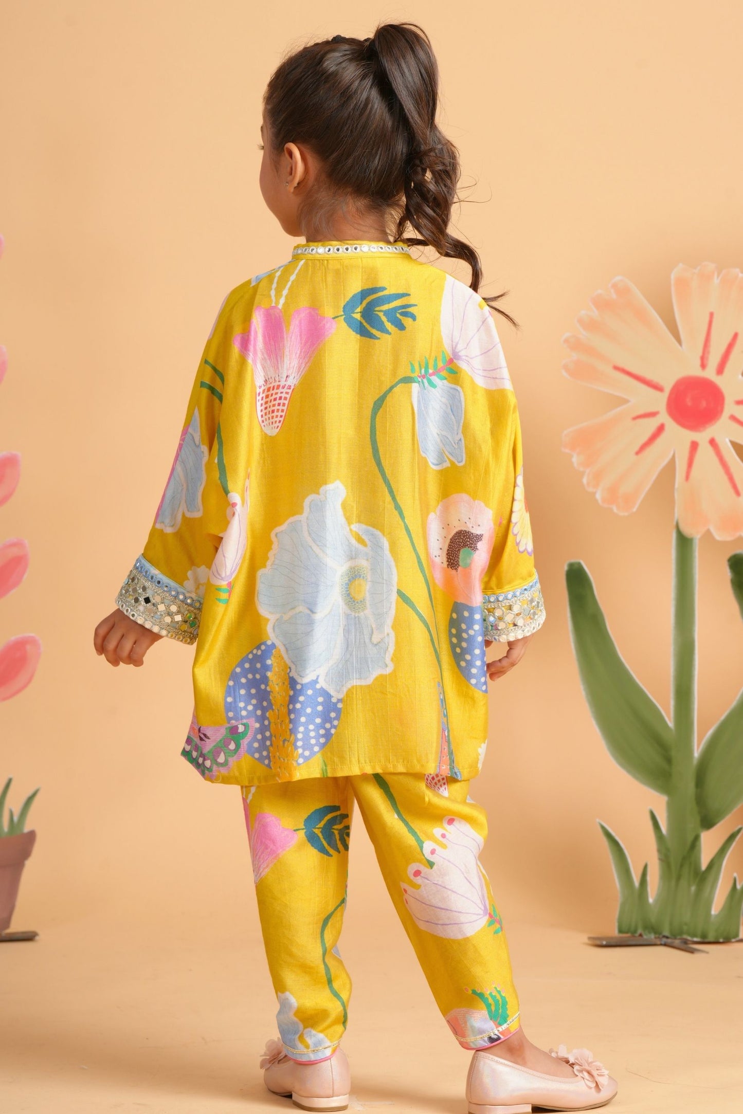 Yellow Bloom Embellished Girls Tunic With Pants (Set Of 2)
