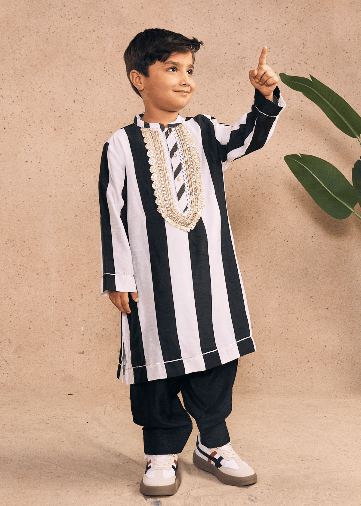 Zoey Stripe Boys Embellished Kurta & Pant Co-ord with Detachable Drape (Set of 2 pcs)