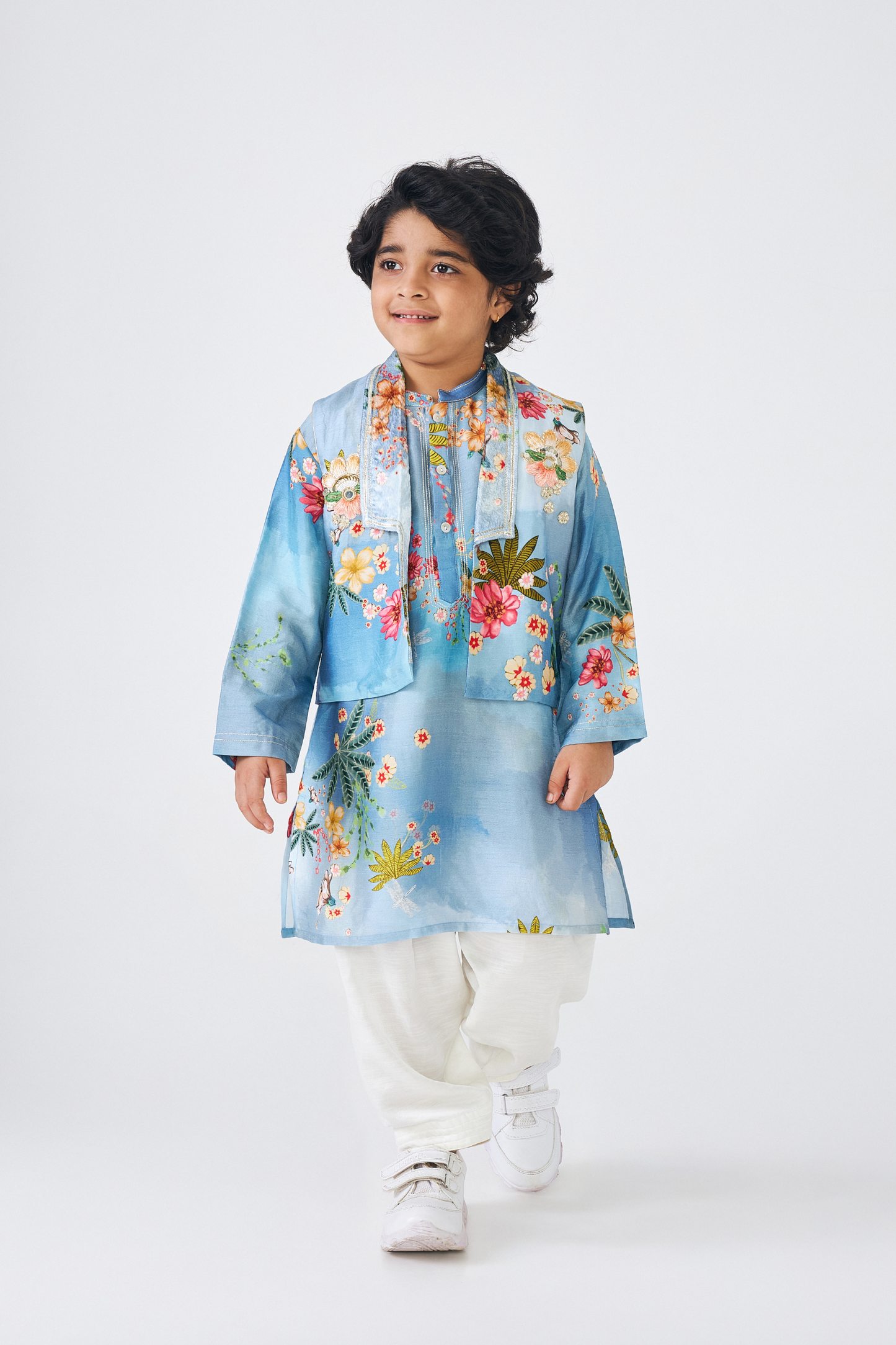 Clea Boys Embellished Kurta & Jacket (Set of 3 Pcs)