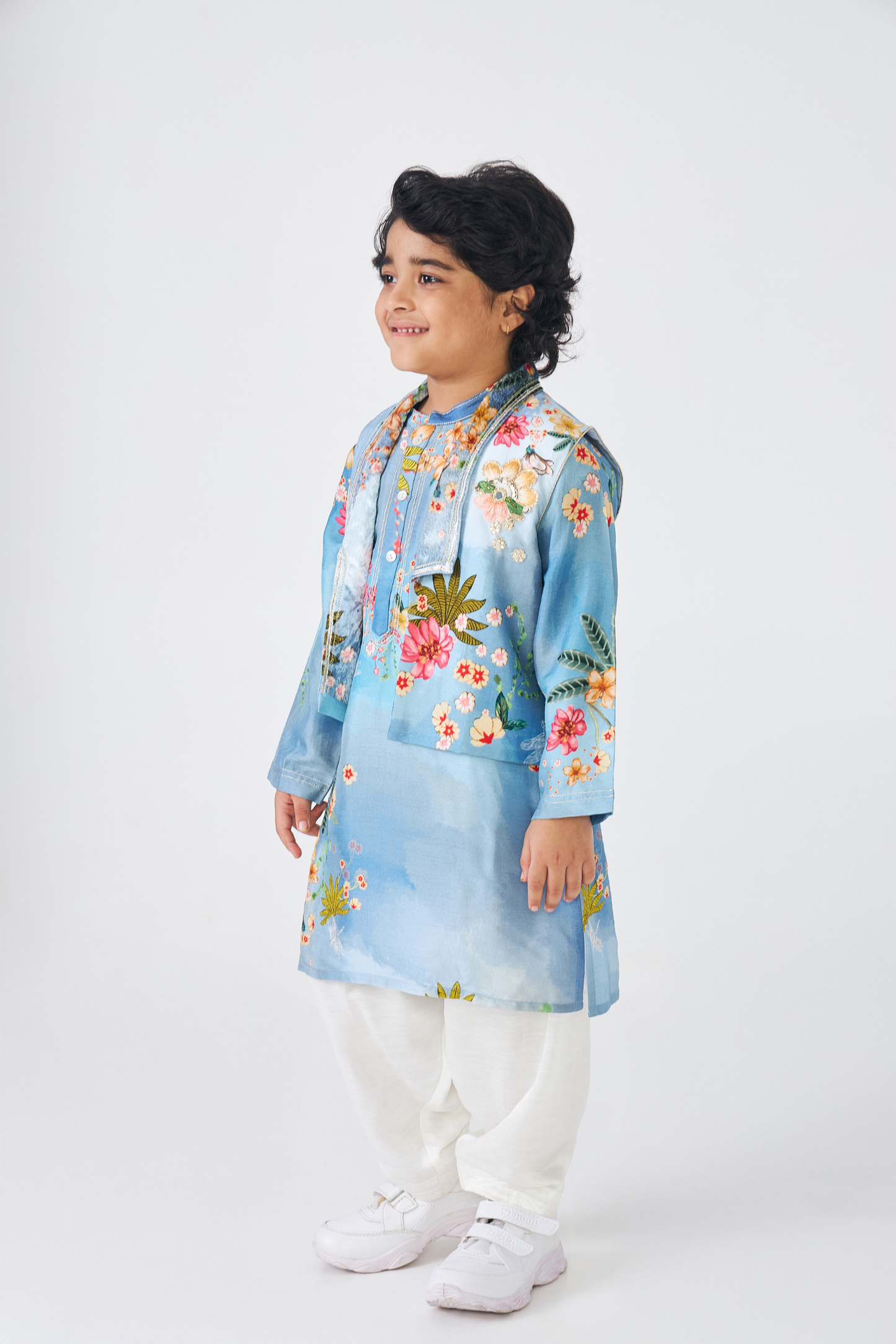 Clea Boys Embellished Kurta & Jacket (Set of 3 Pcs)