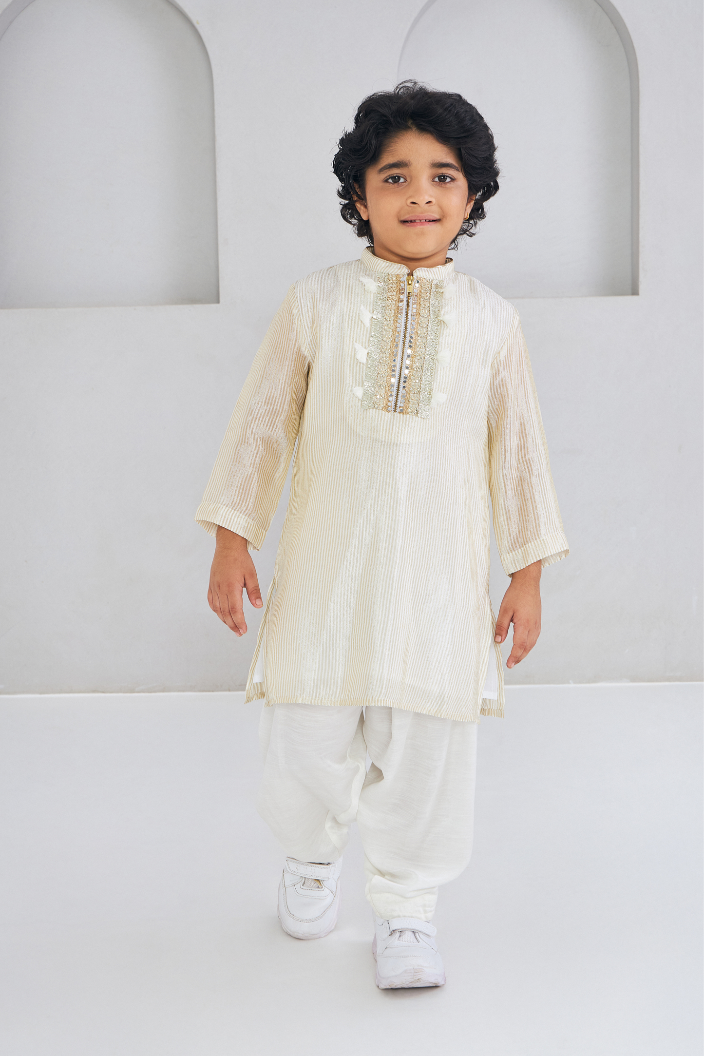 Ivora Boys Embellished Kurta & Pant (Set of 2 Pcs)