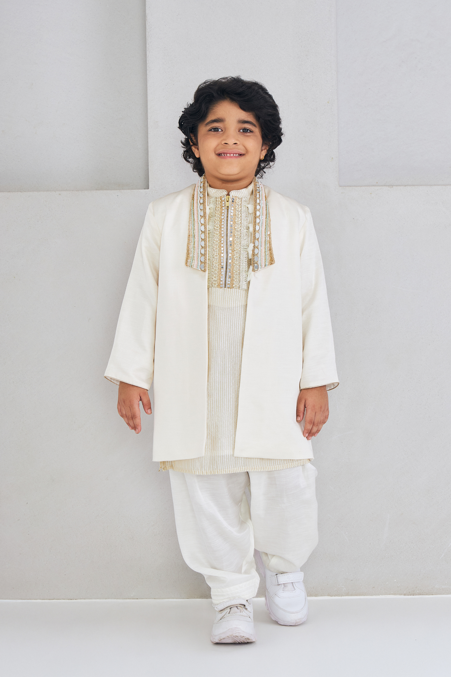 Ivora Boys Embellished Jacket - 1 Pc