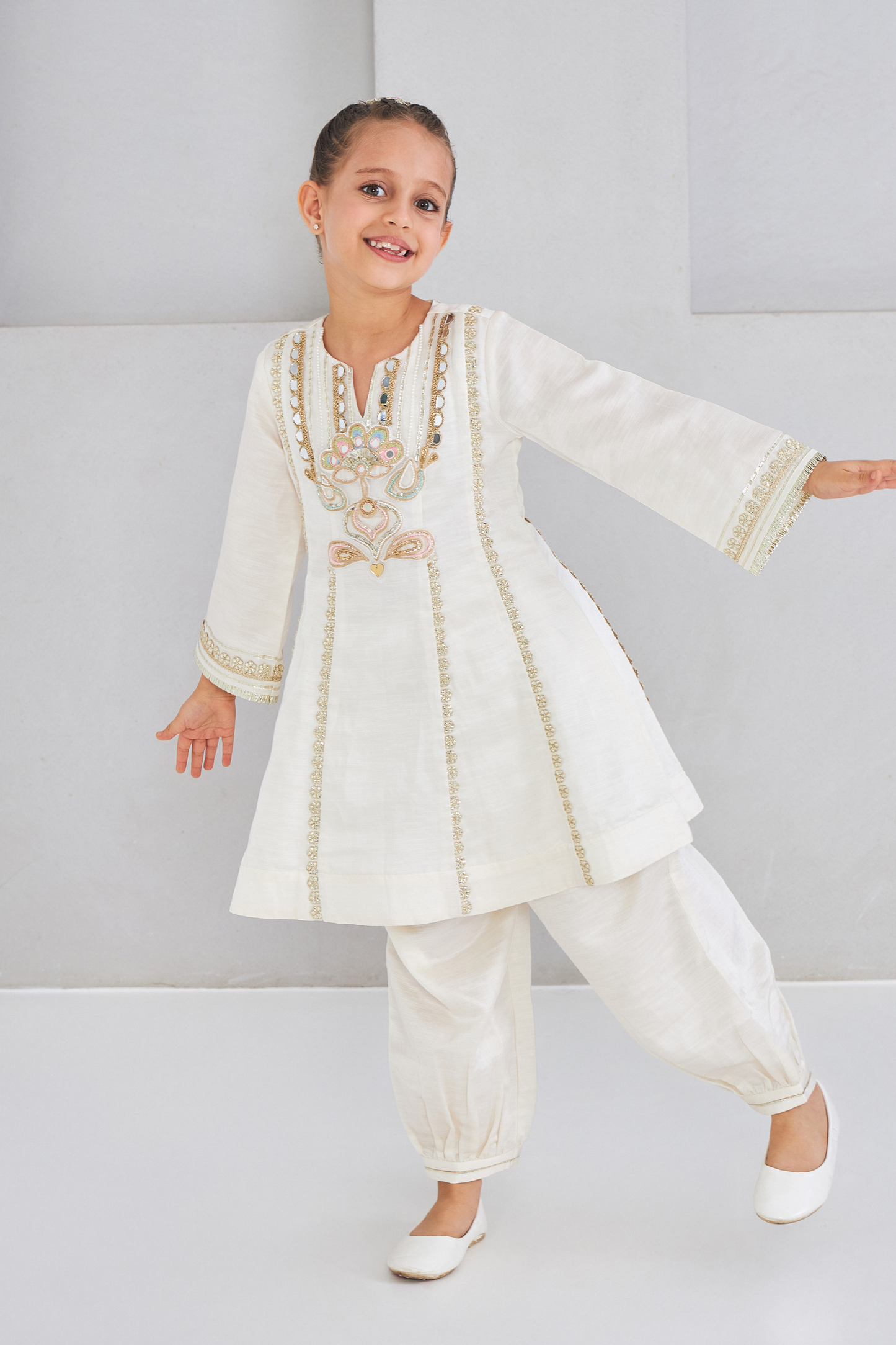 Ivora Girls Embellished Tunic With Trousers Co-ord ( Set of 2pcs )