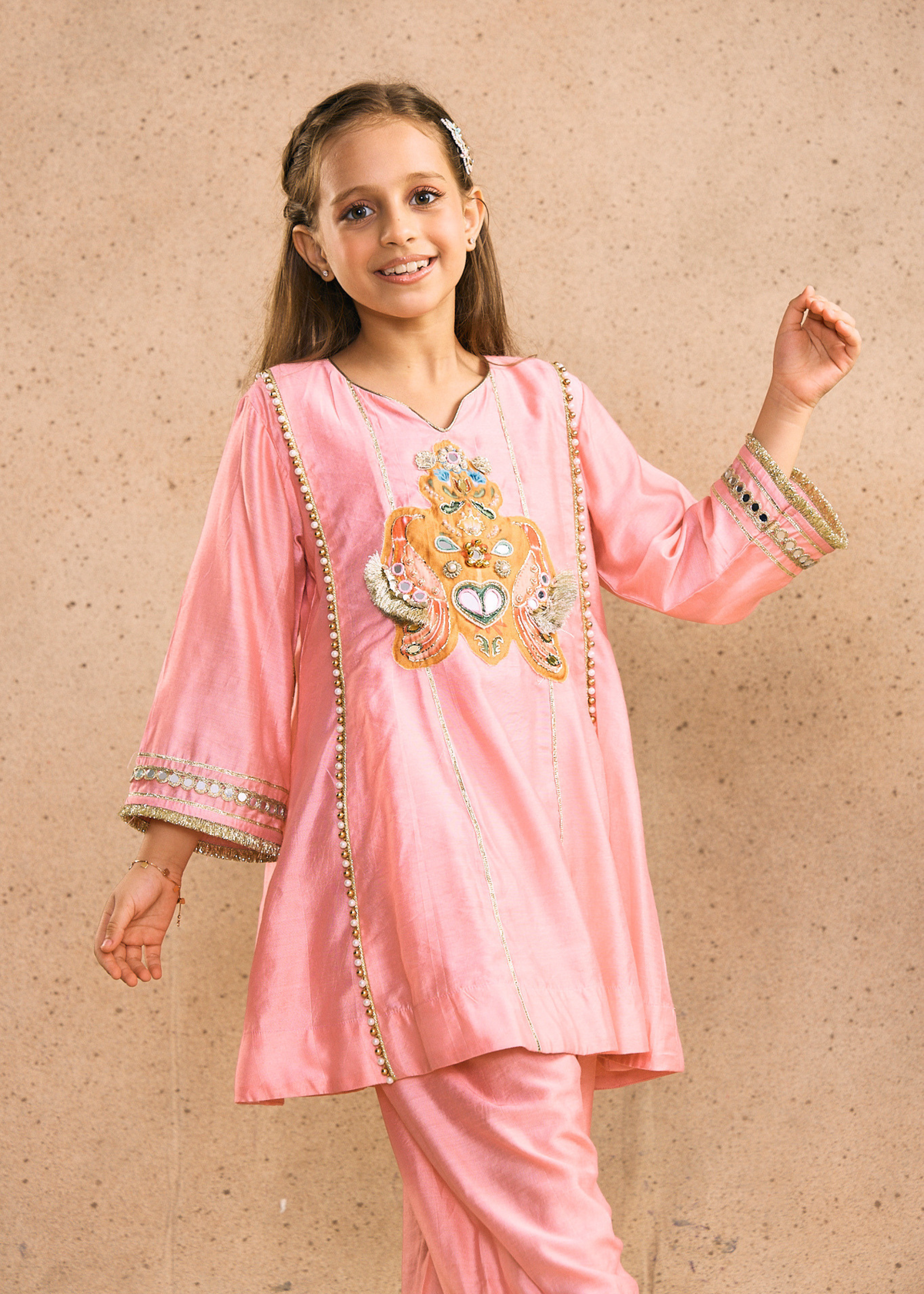 Daphene Ivora Girls pink Embellished Long Tunic & Farshi Salwar