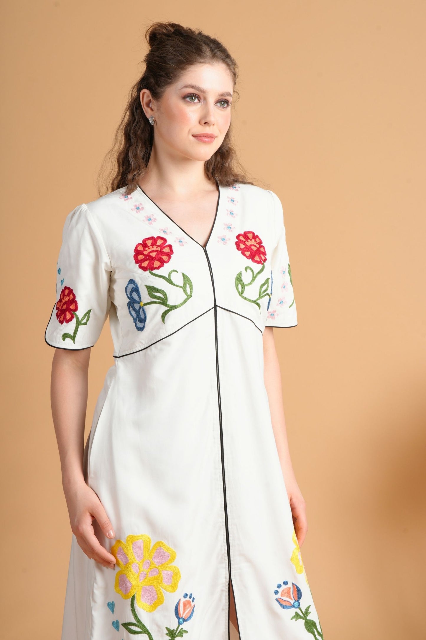 Liora Embroidered Women'S Dress