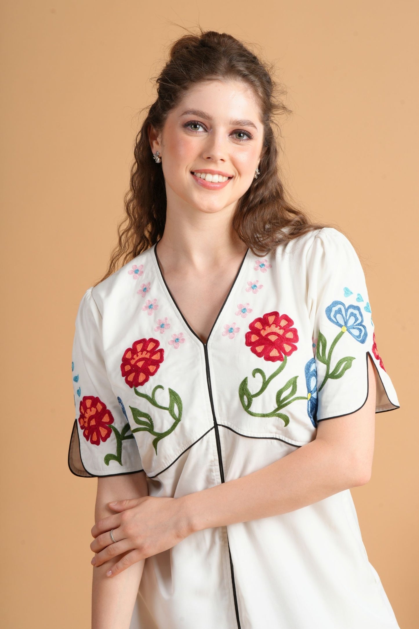 Liora Embroidered Women'S Dress