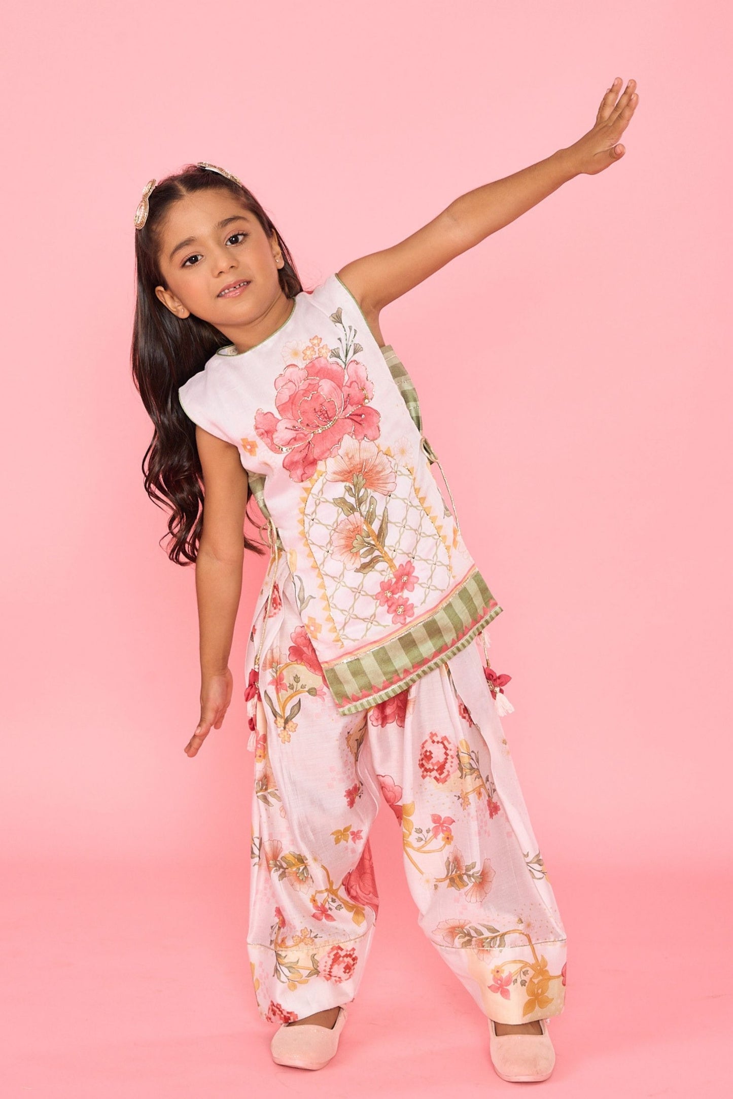 White Makrana Girls Embellished Sleeveless Tunic With Wide Trouser Coord( 2 Pc Set)