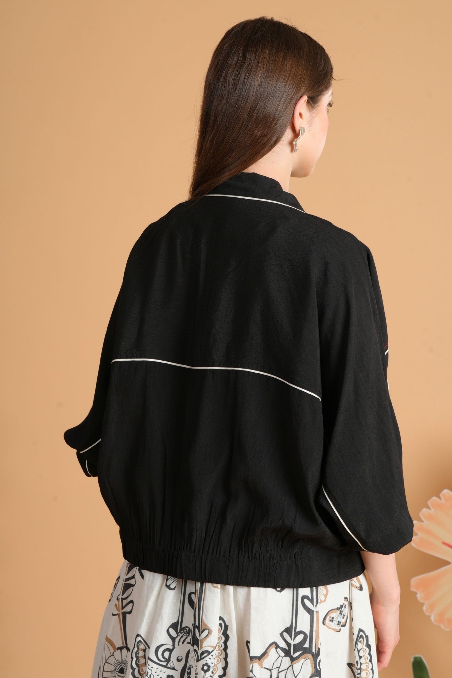 Soraya Embellished Women'S Jacket (1 Pc)